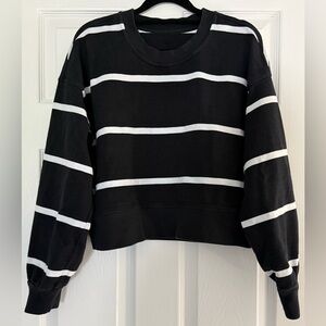 Lululemon perfectly oversized cropped crew 6